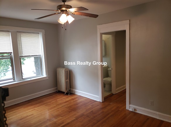 5941 N Greenview Ave unit 1C - Chicago, IL