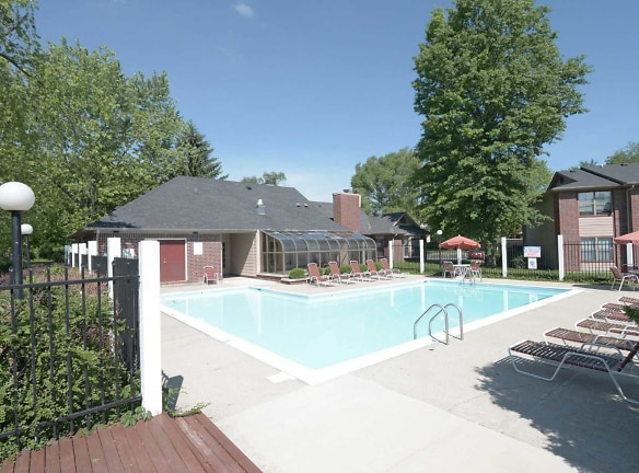 Wildwood Village Apartments - Indianapolis, IN