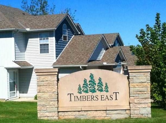 Timbers East Townhomes & Duplexes - Kansas City, MO