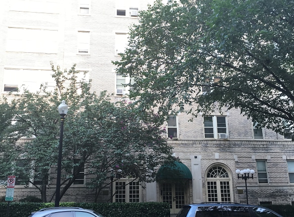Rutland Courts Apts Apartments - Washington, DC