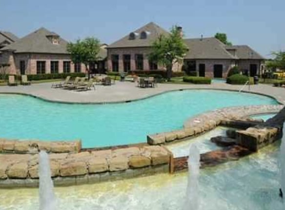 The Club At Riverchase - Coppell, TX