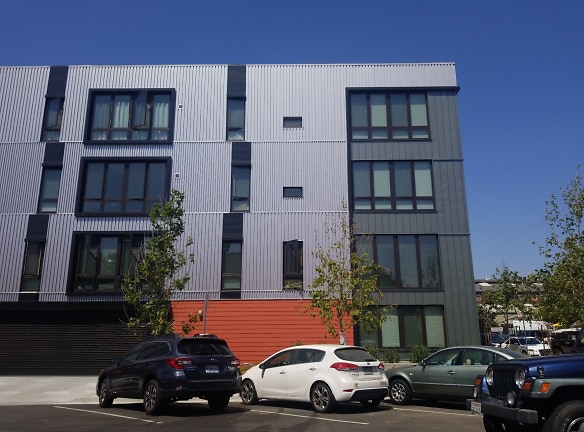 2985 Ford St Lofts Apartments - Oakland, CA
