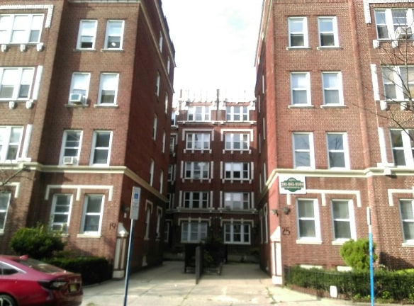 THE RENAISSANCE Apartments - Jersey City, NJ