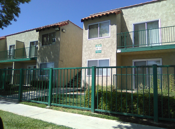 The Village At Beechwood Apartments - Lancaster, CA