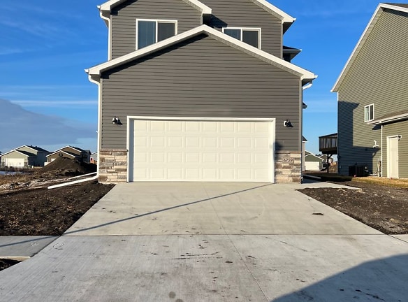 6729 71st Ave S - Horace, ND