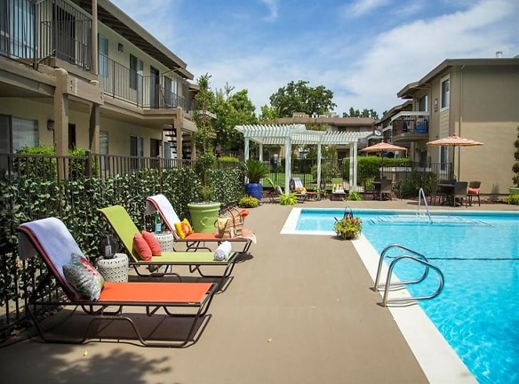 Abby Creek Apartments - Carmichael, CA