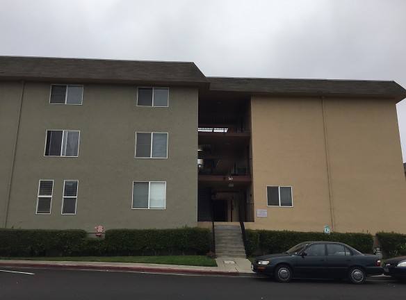 Saint Francis Heights Apartments - Daly City, CA