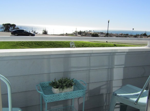 330 Foothill Rd - Pismo Beach, CA