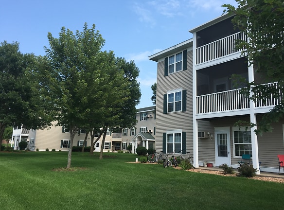 Meadowlawn Village Apartments - Sartell, MN