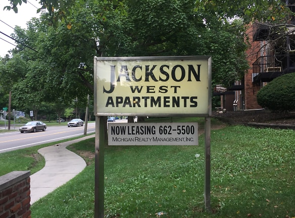 Jackson West Apartments - Ann Arbor, MI