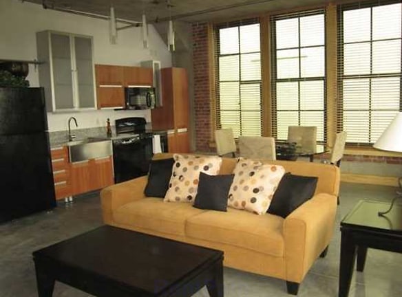 GW Loft Apartments - Saint Louis, MO