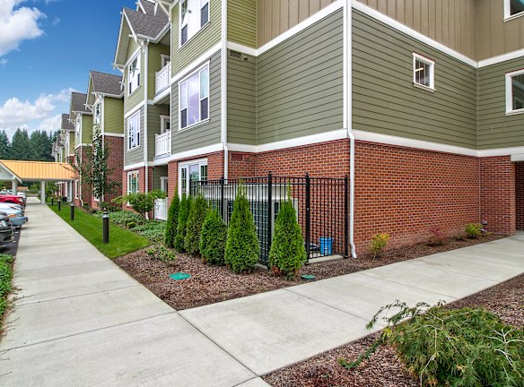 Silver Leaf Residences