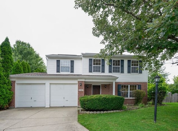 13987 Wakefield Pl - Fishers, IN