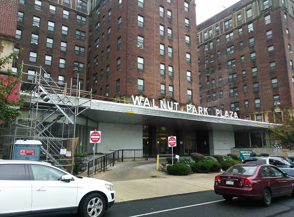 Walnut Park Plaza Apartments - Philadelphia, PA