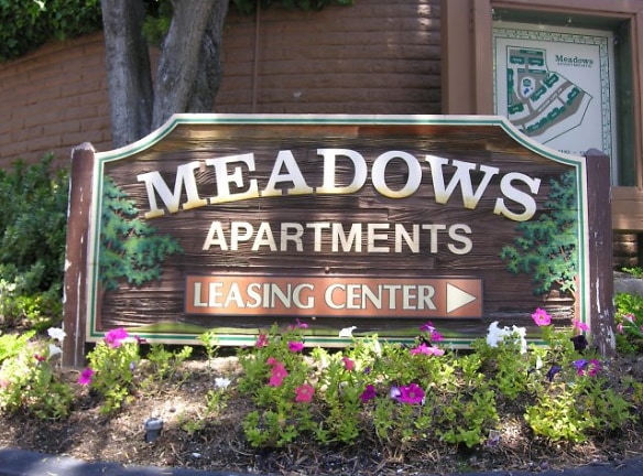 The Meadows - Vista, CA