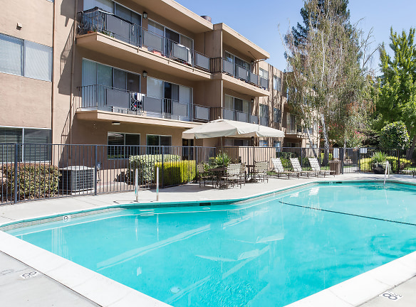 Creekside Glen Apartments - Walnut Creek, CA