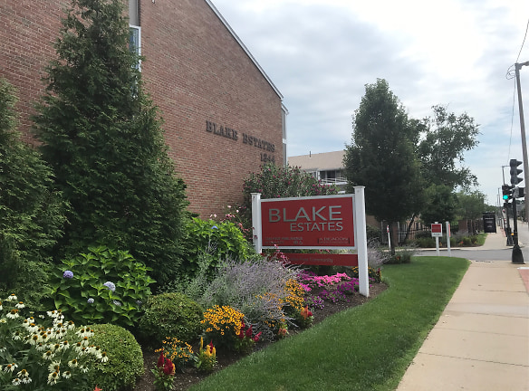 Blake Estates Apartments - Hyde Park, MA