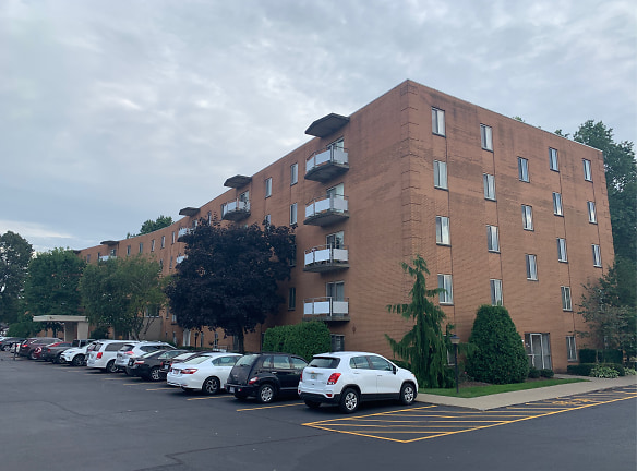 Northwood Apartments - Youngstown, OH