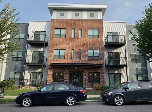 Perry Street Apartments - Richmond, VA