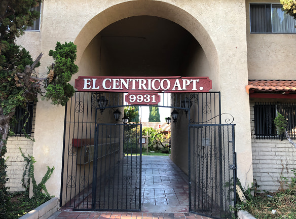 El Centrico Apartments - Garden Grove, CA