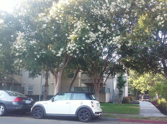 Huff Gardens Apartments - San Jose, CA