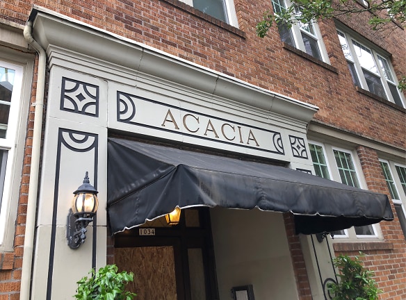 Acacia Apartments - Portland, OR