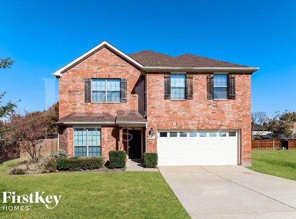 209 Forestbrook Dr - Wylie, TX