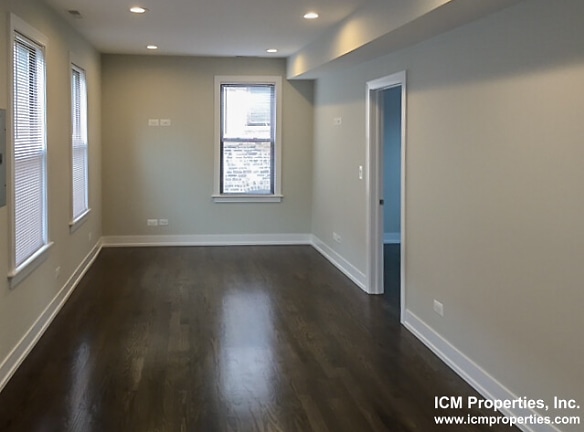 2315 N Southport Ave unit 2315-CH3 - Chicago, IL