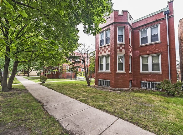 7348 S King Dr. - Chicago, IL