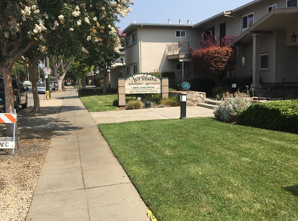 Northlake Ambassador Apartments - San Jose, CA
