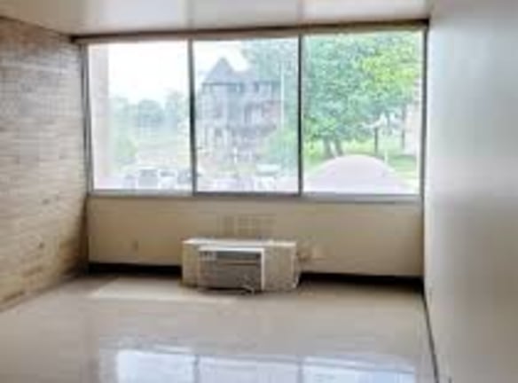 200 High Ave SW unit 208 - Canton, OH