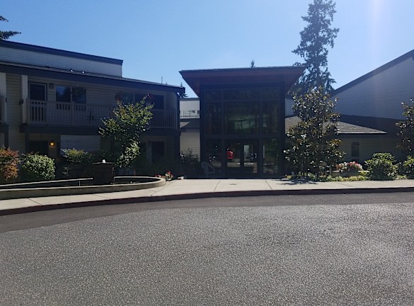 Evergreen Court Retirement Homes Apartments - Bellevue, WA