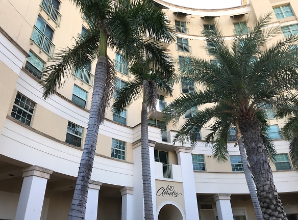 610 Clematis Condominium Apartments - West Palm Beach, FL