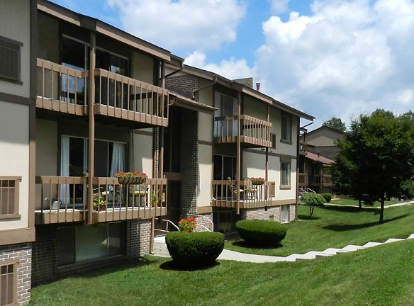 Cranbrook Hills Apartments - Cockeysville, MD