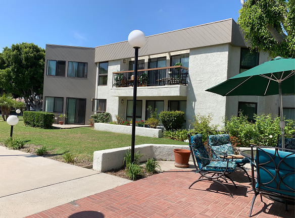 Ponderosa Village Apartments - Camarillo, CA