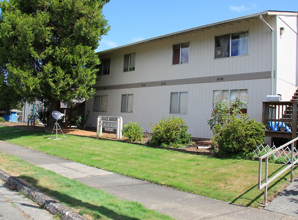 647 4th St - Myrtle Point, OR