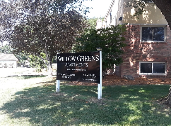 Willow Green Apartments - Edina, MN