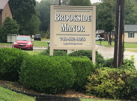 Brookside Manor Apartments - Parkersburg, WV