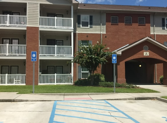 Woodlawn Terrace Apartments - Valdosta, GA