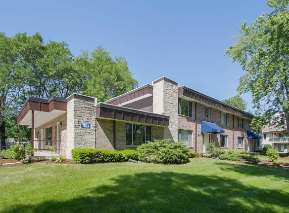 Lake Point Terrace Apartments - Madison, WI