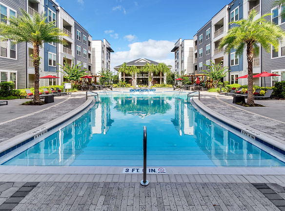 Coda Apartments - Orlando, FL