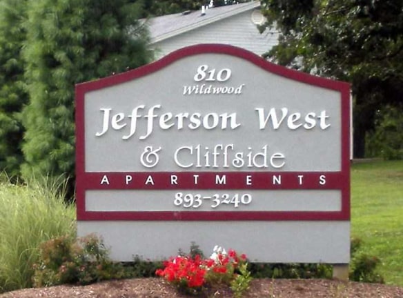 Jefferson West And Cliffside Apartments - Jefferson City, MO