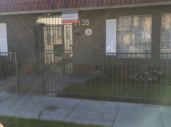 1135 Dawson Ave - Long Beach, CA