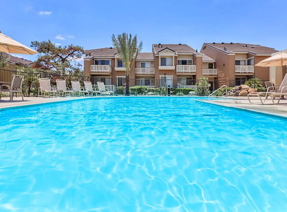 The Springs Apartment Homes 8101 Camino Media Bakersfield CA