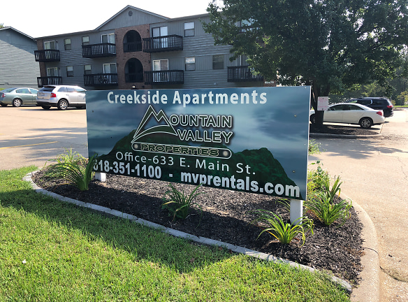 Mountain Valley Properties Apartments - Carbondale, IL