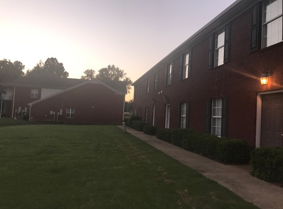 Barrington Woods Townhomes Apartments - Southaven, MS