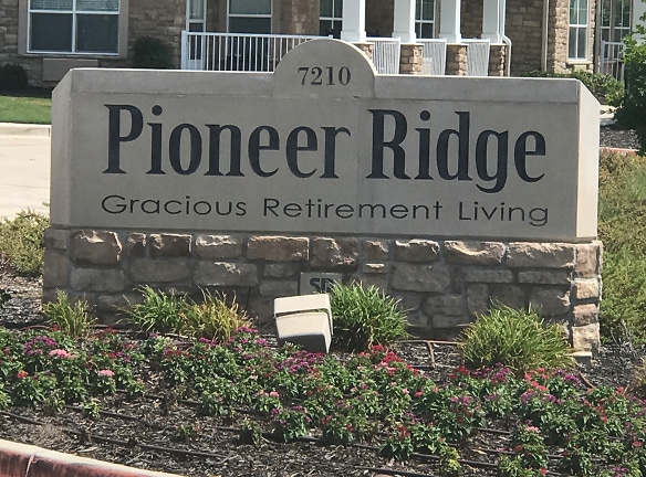 Pioneer Ridge Gracious Retirement Living Apartments - Mc Kinney, TX