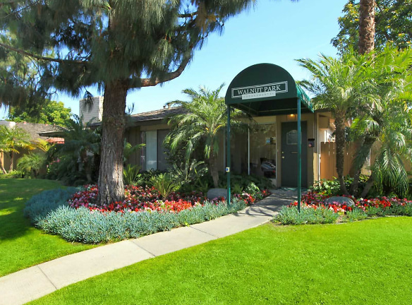 Walnut Park Apartment Homes - Anaheim, CA