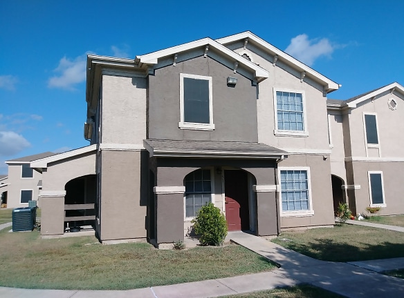 Paseo Plaza Apartments - Brownsville, TX