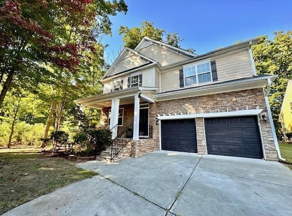 1237 Mantra Ct - Cary, NC